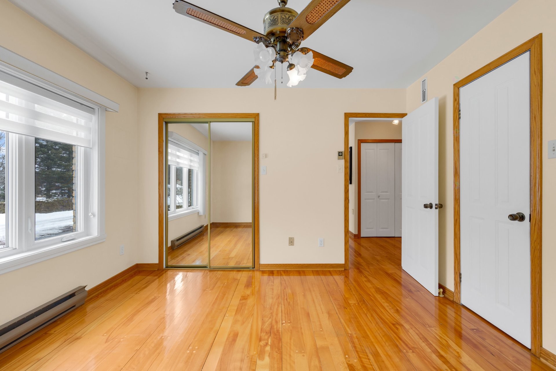 









350


Rue Rudolph

,
Blainville,




QC
J7E4H5

