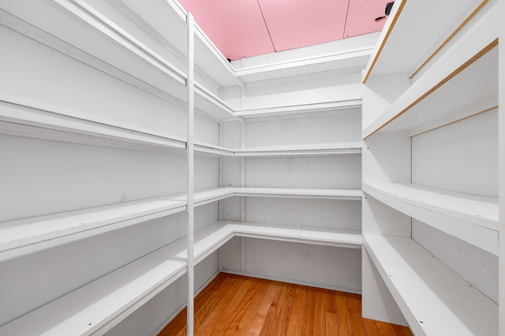 









350


Rue Rudolph

,
Blainville,




QC
J7E4H5

