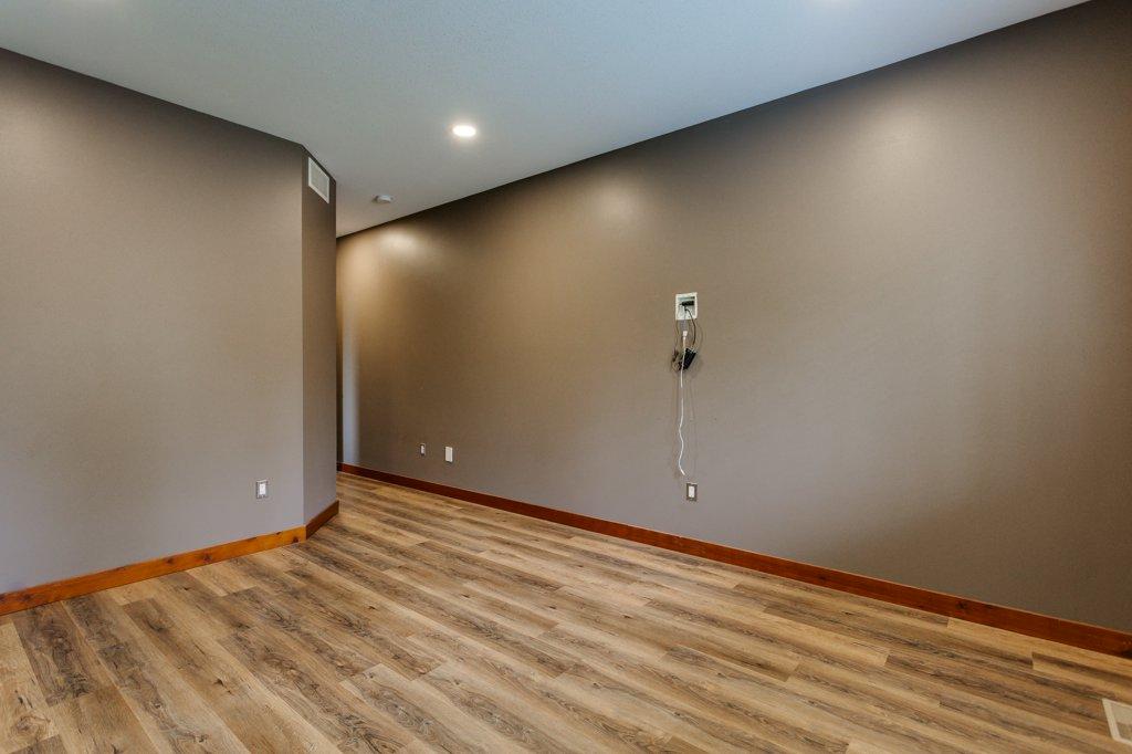 









750


Firwood

Road,
Kelowna,




BC
V1Z 3V5

