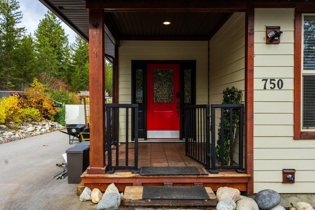









750


Firwood

Road,
Kelowna,




BC
V1Z 3V5

