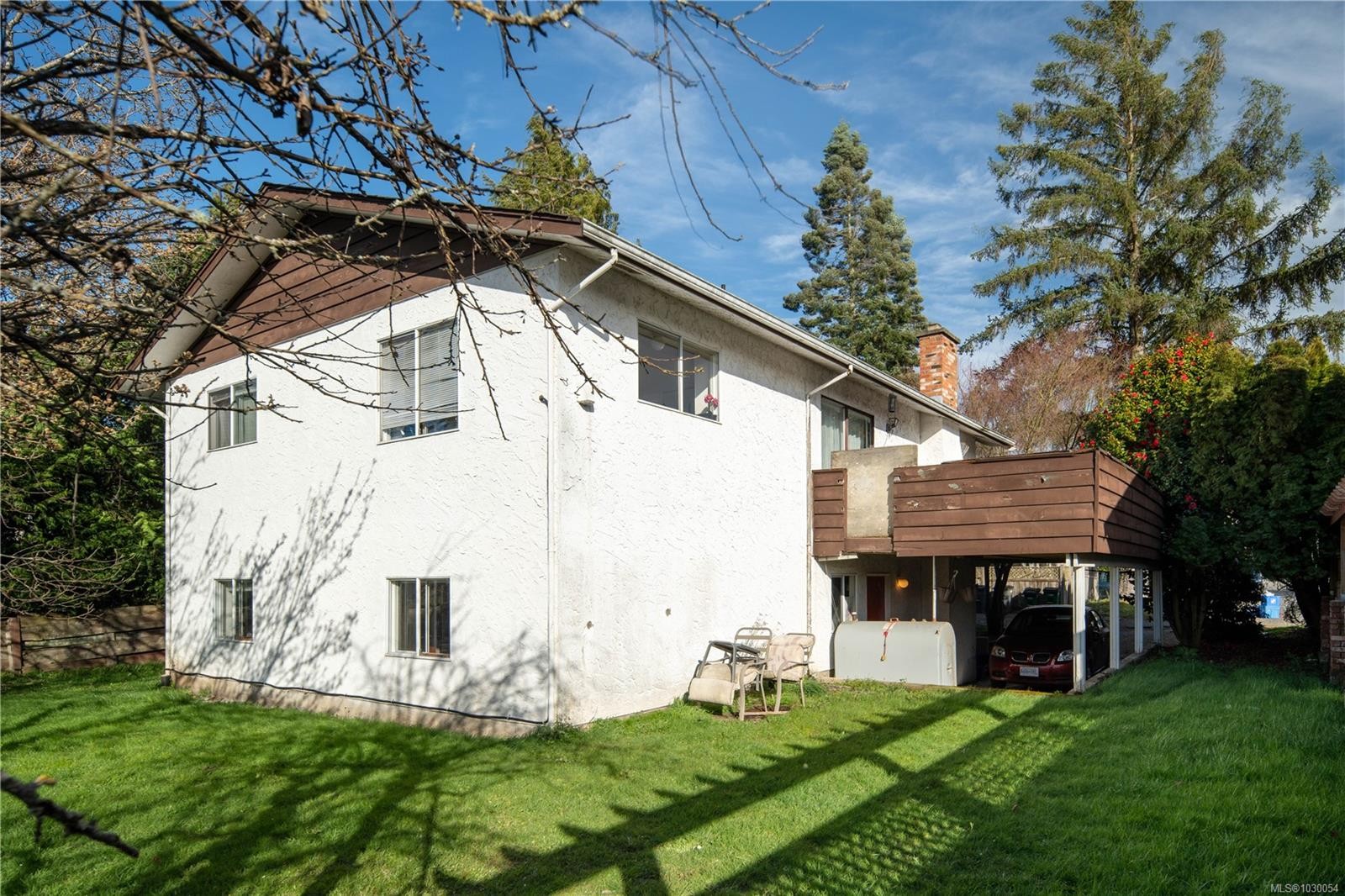 









1619


Longacre

Dr,
Saanich,




BC
V8W 3W3

