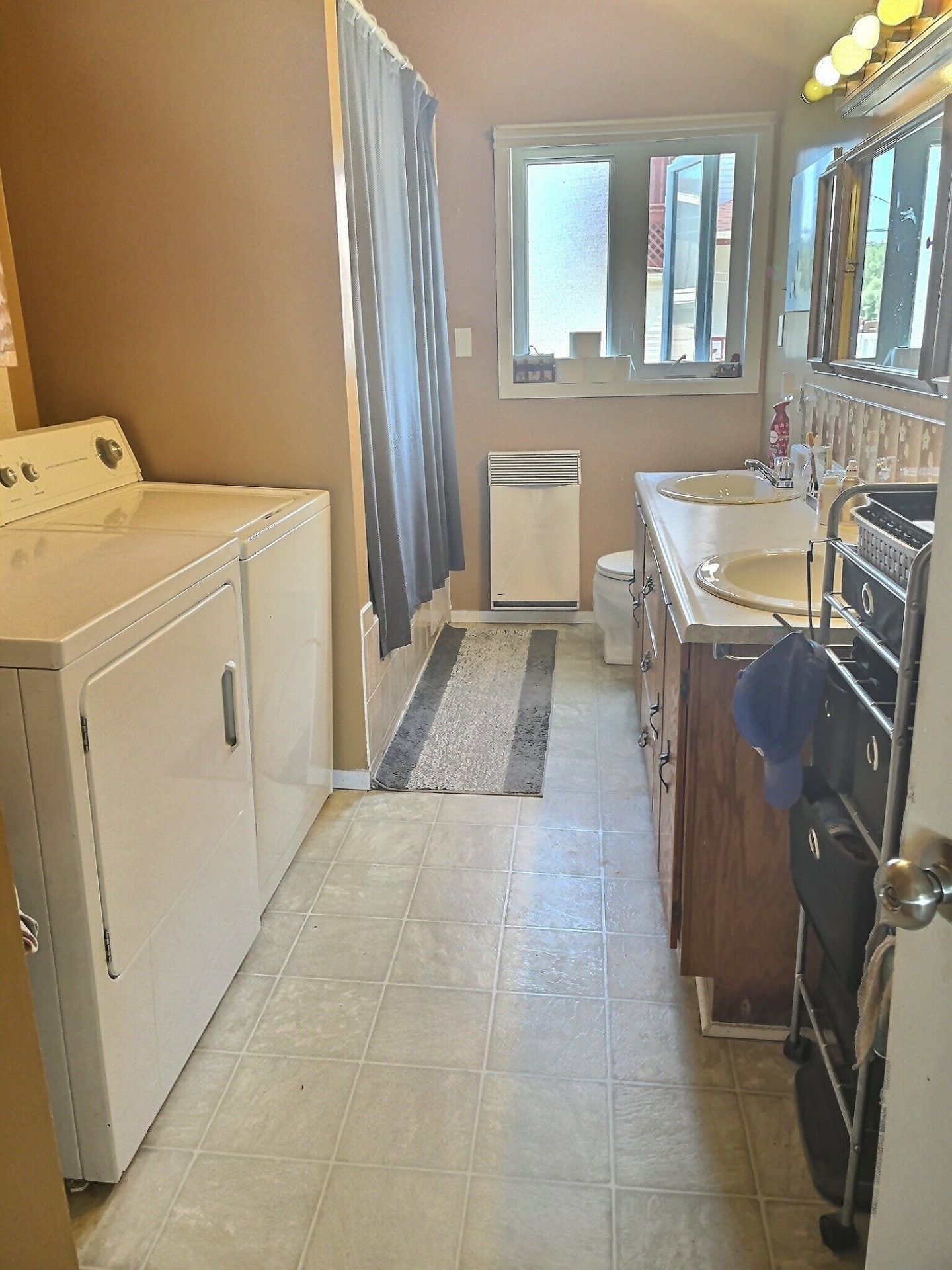 









21


Rue Geoffroy

,
Lorrainville,




QC
J0Z2R0

