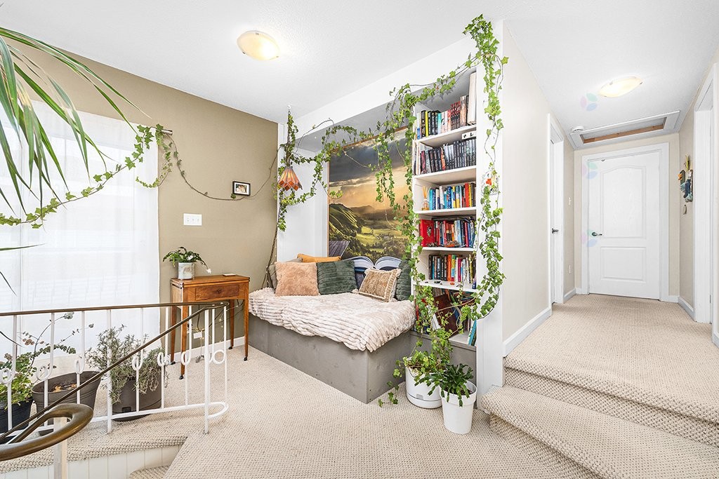 









56


Ch. Vanier

,
Gatineau (Aylmer),




QC
J9H1X6

