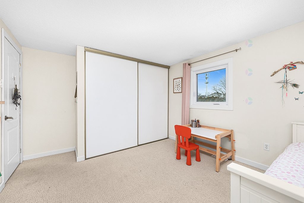 









56


Ch. Vanier

,
Gatineau (Aylmer),




QC
J9H1X6

