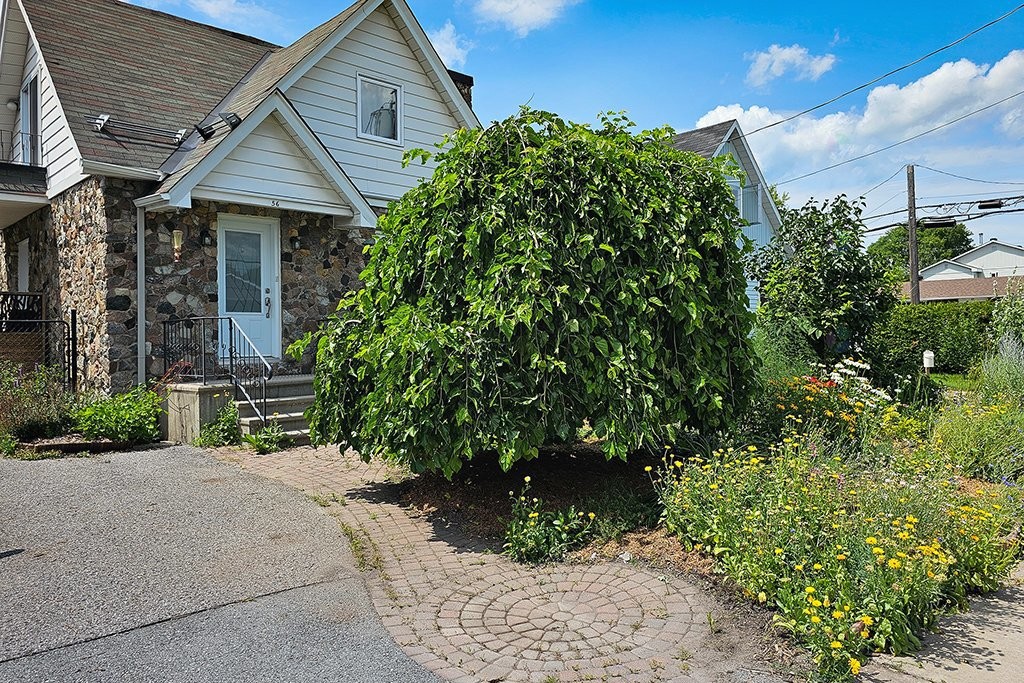 









56


Ch. Vanier

,
Gatineau (Aylmer),




QC
J9H1X6

