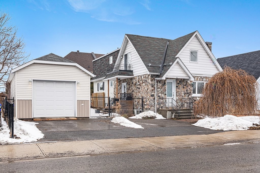 









56


Ch. Vanier

,
Gatineau (Aylmer),




QC
J9H1X6

