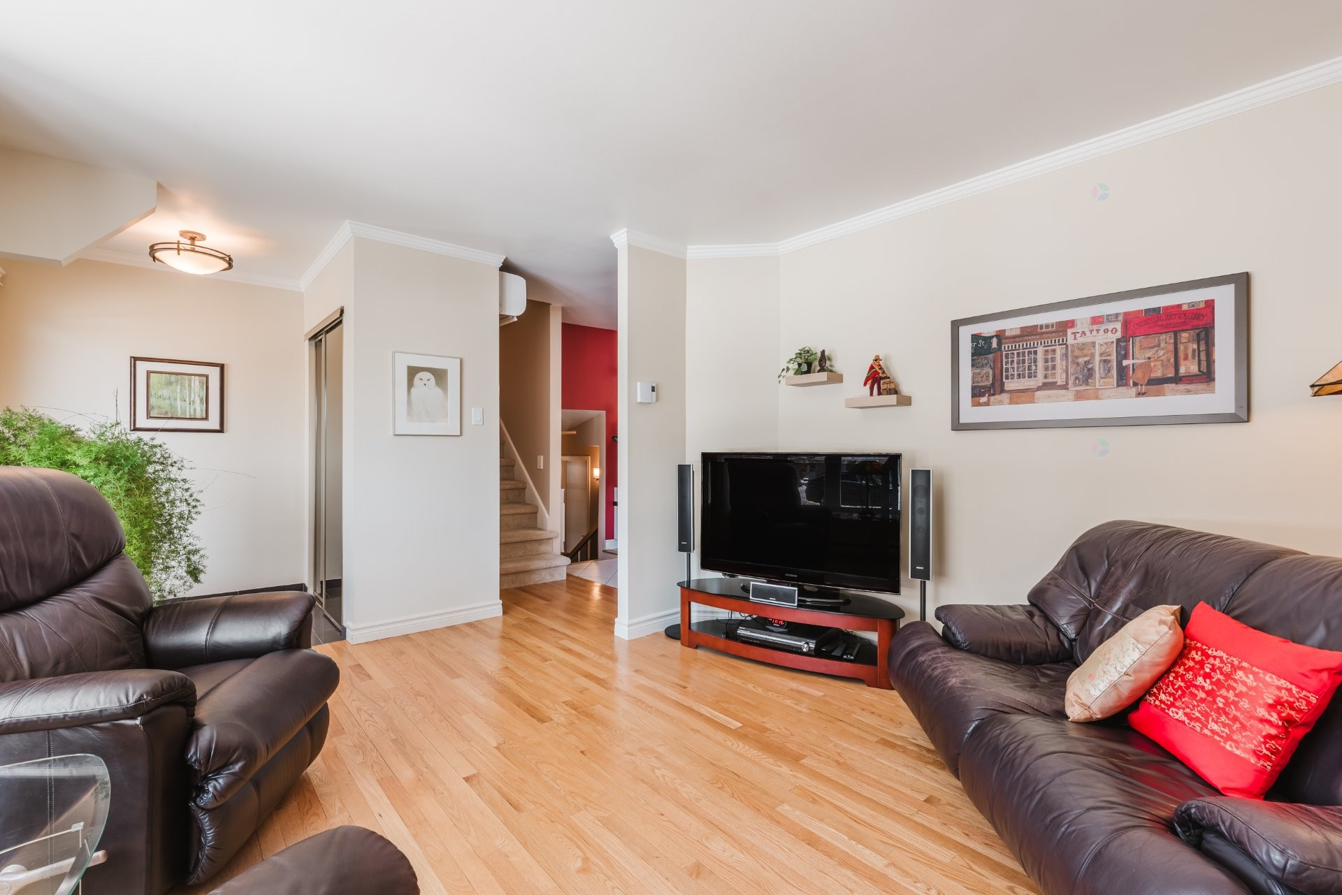 









1950


Rue Colbert

,
Saint-Bruno-de-Montarville,




QC
J3V4X9


