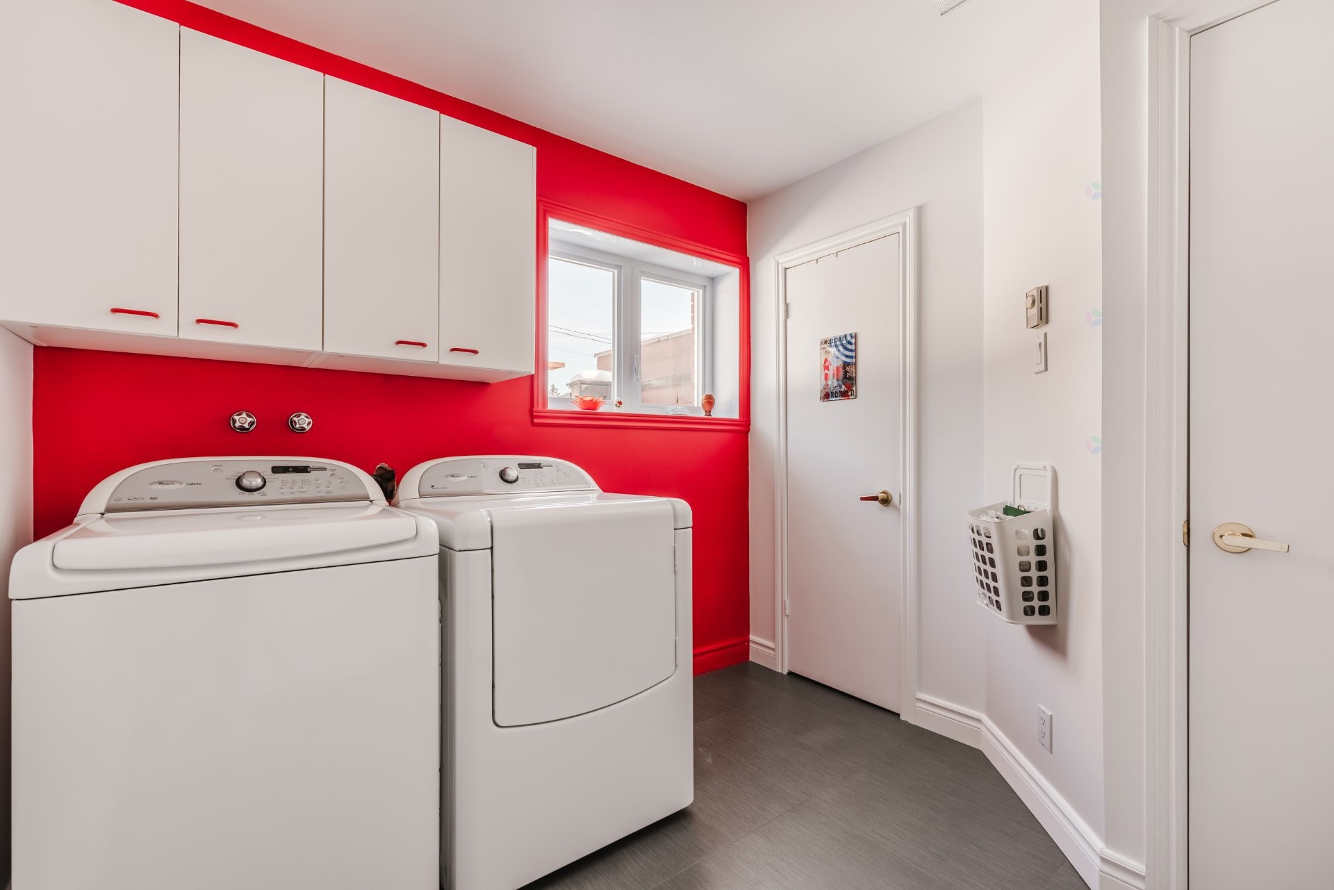 









1950


Rue Colbert

,
Saint-Bruno-de-Montarville,




QC
J3V4X9

