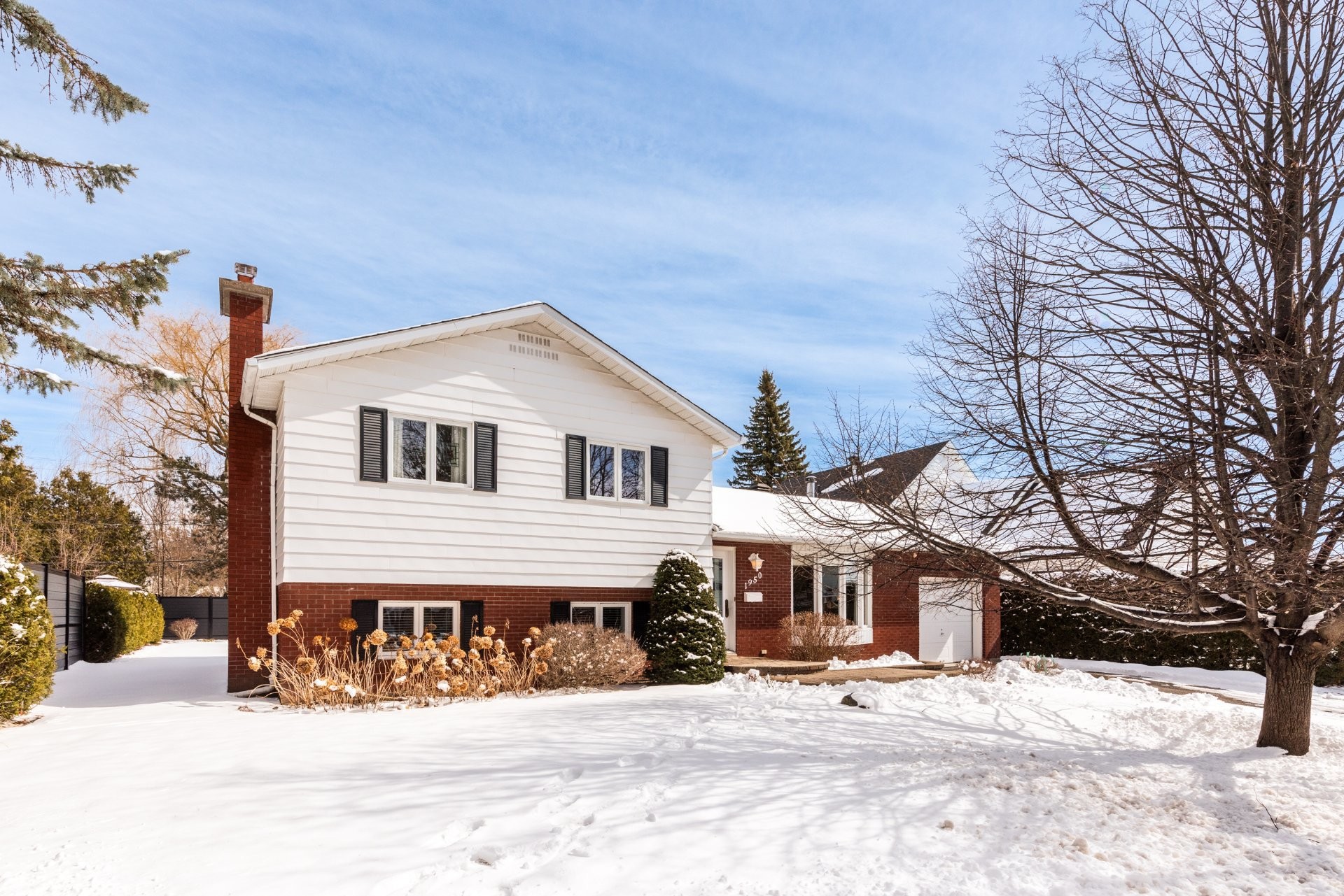 









1950


Rue Colbert

,
Saint-Bruno-de-Montarville,




QC
J3V4X9

