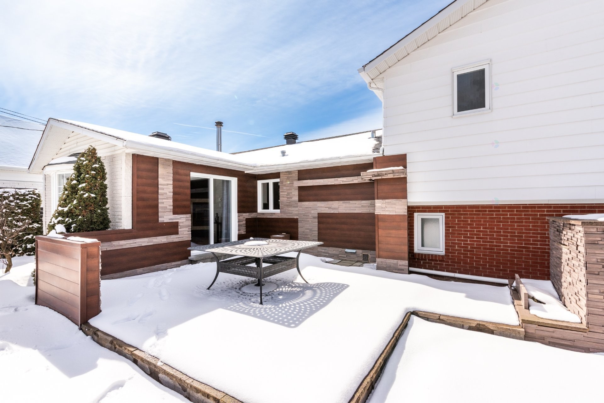 









1950


Rue Colbert

,
Saint-Bruno-de-Montarville,




QC
J3V4X9

