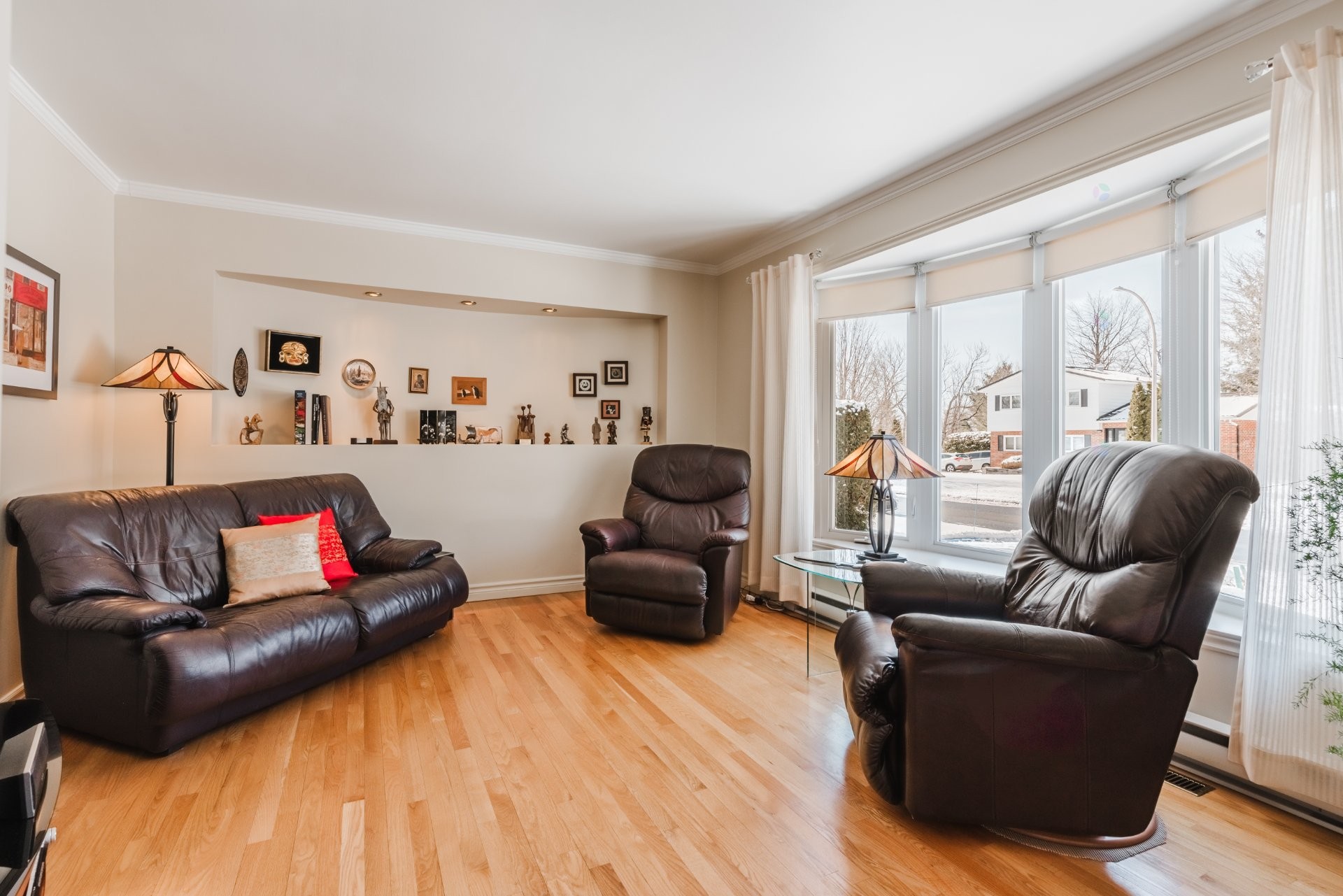 









1950


Rue Colbert

,
Saint-Bruno-de-Montarville,




QC
J3V4X9

