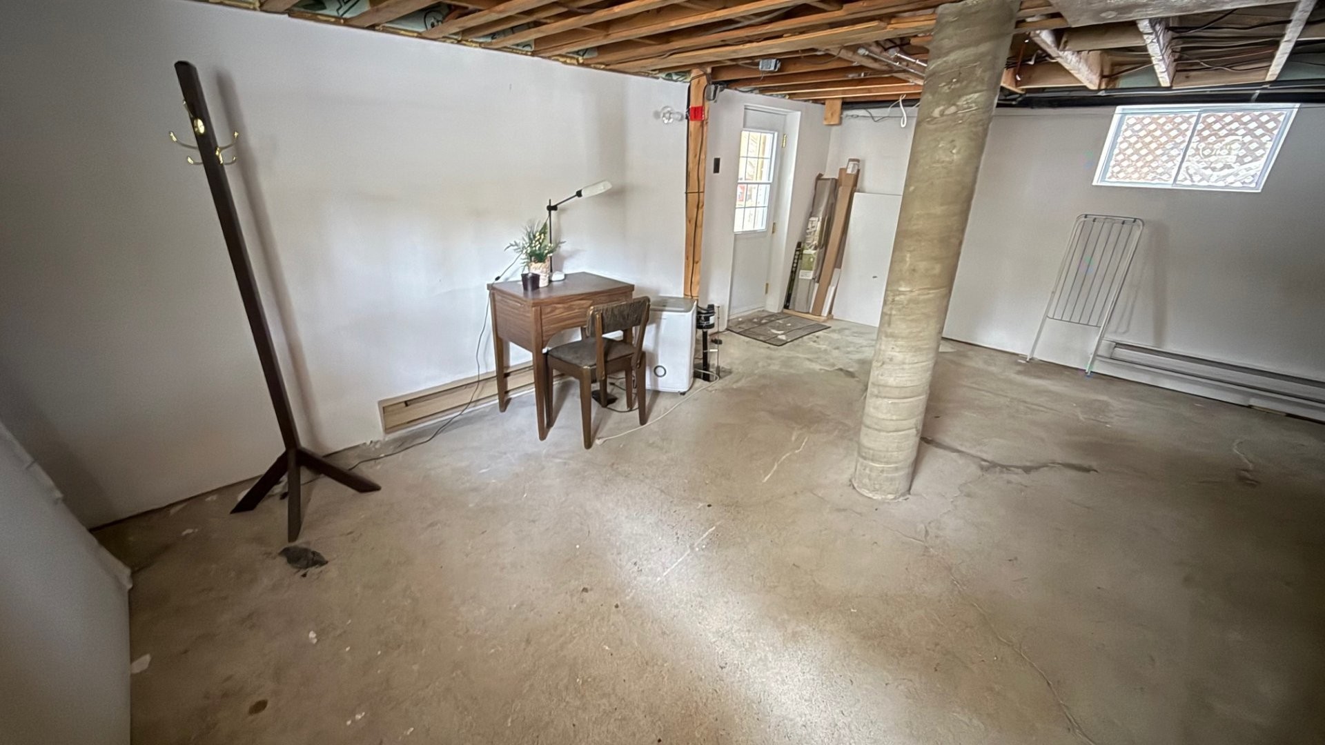 









40


1re rue Bastien

,
Saint-Alphonse-Rodriguez,




QC
J0K1W0

