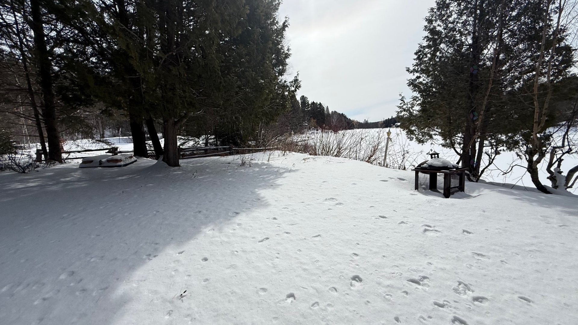 









40


1re rue Bastien

,
Saint-Alphonse-Rodriguez,




QC
J0K1W0

