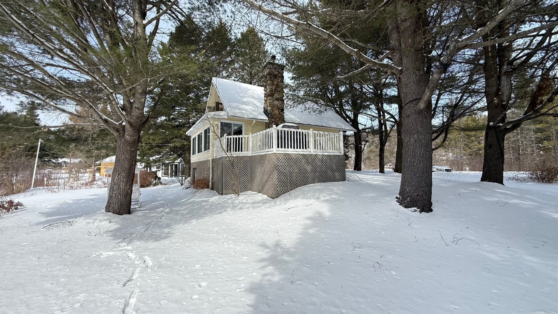 









40


1re rue Bastien

,
Saint-Alphonse-Rodriguez,




QC
J0K1W0

