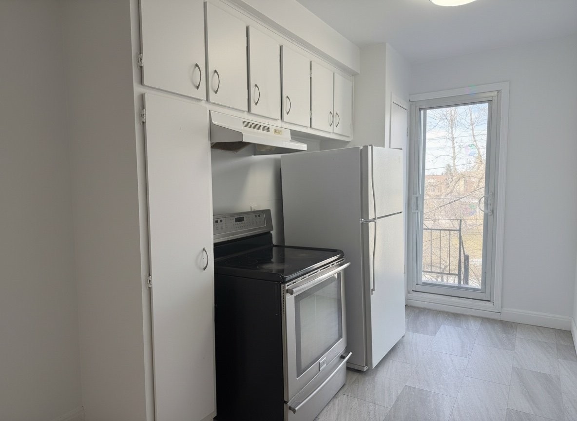 









1083

 - 1089


Rue Duguay

,
Montréal (Saint-Laurent),




QC
H4R1W2

