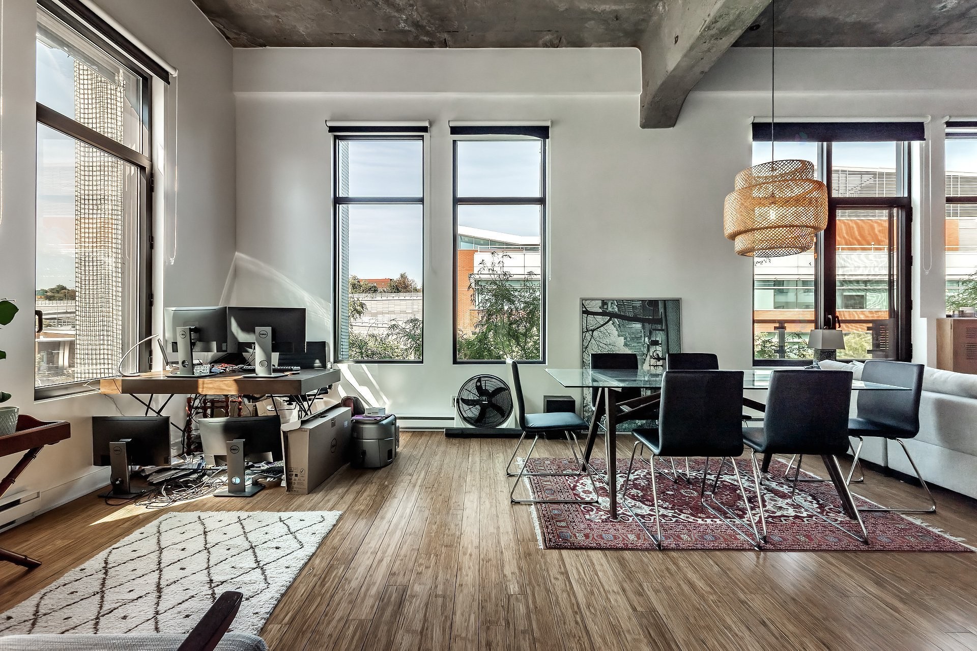 









3700


Rue St-Antoine O.

, 349,
Montréal (Le Sud-Ouest),




QC
H4C0B1

