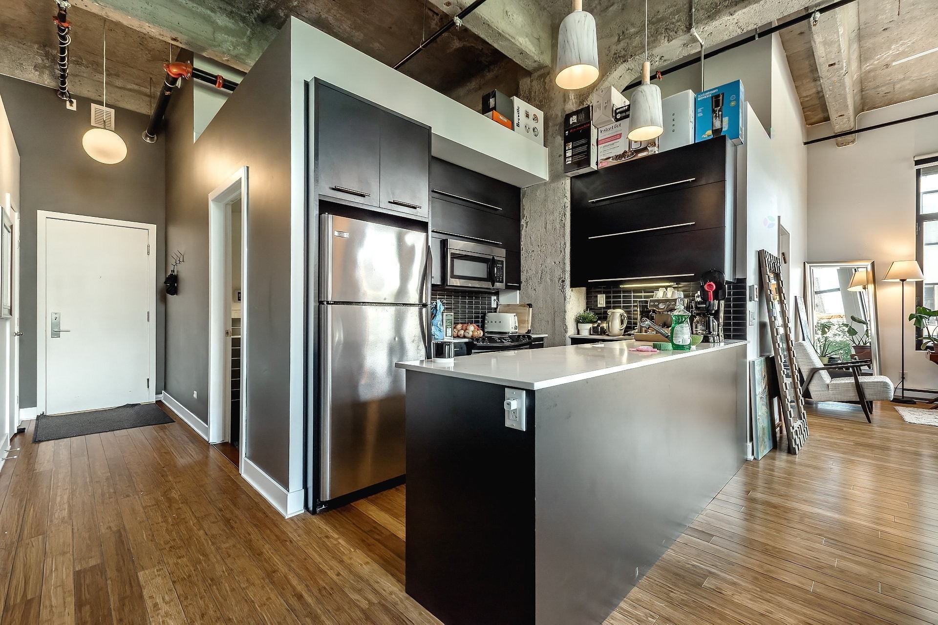 









3700


Rue St-Antoine O.

, 349,
Montréal (Le Sud-Ouest),




QC
H4C0B1

