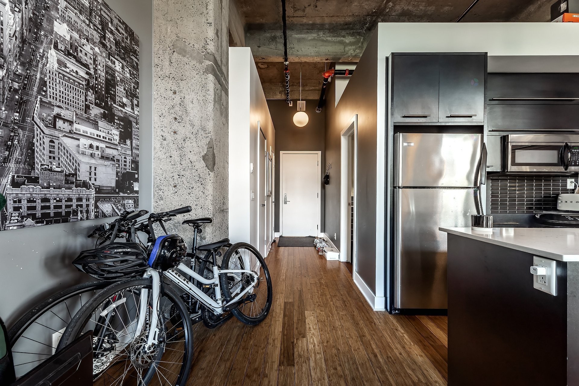 









3700


Rue St-Antoine O.

, 349,
Montréal (Le Sud-Ouest),




QC
H4C0B1

