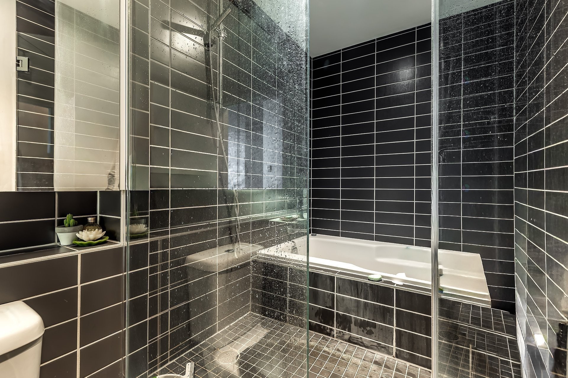 









3700


Rue St-Antoine O.

, 349,
Montréal (Le Sud-Ouest),




QC
H4C0B1

