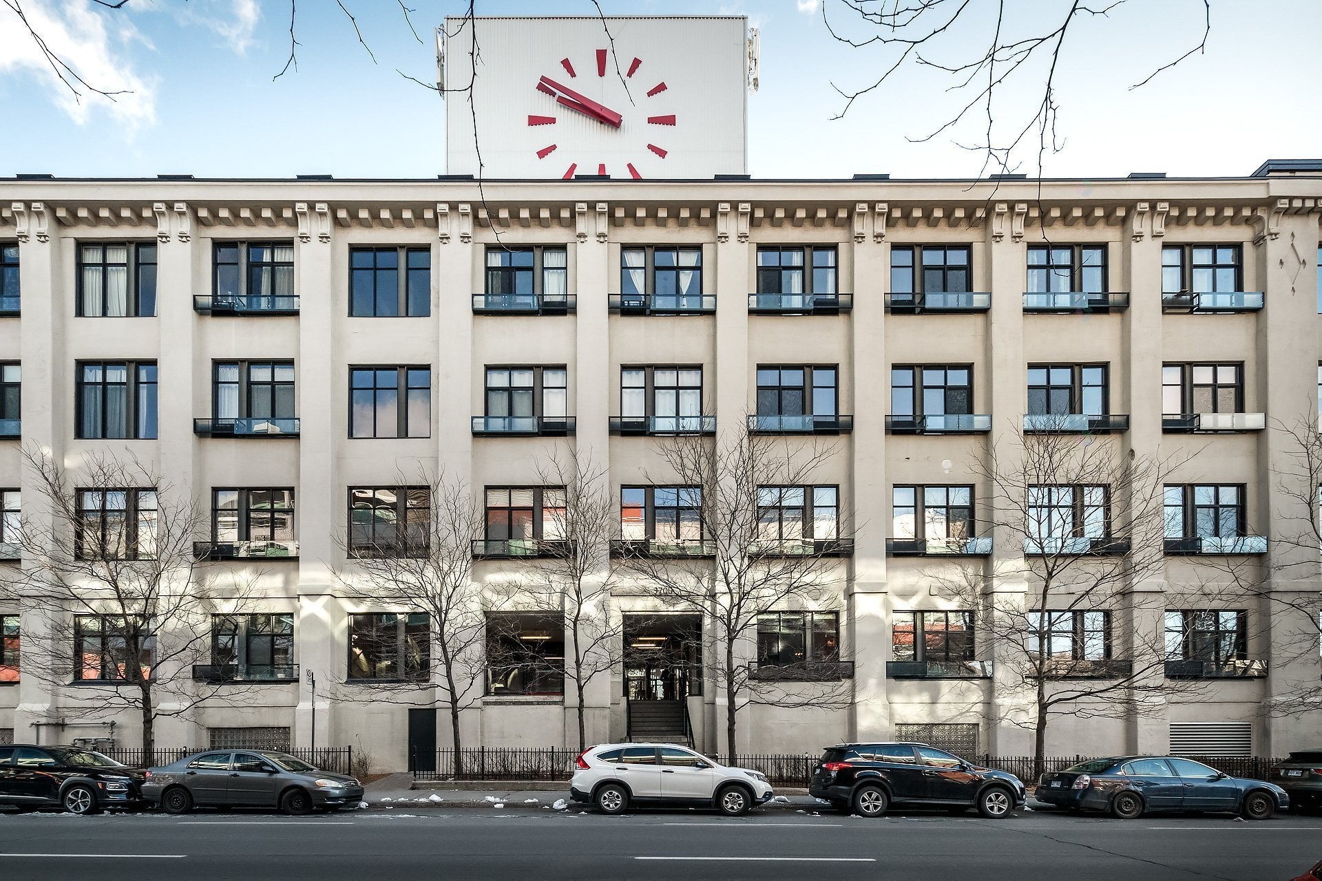 









3700


Rue St-Antoine O.

, 349,
Montréal (Le Sud-Ouest),




QC
H4C0B1

