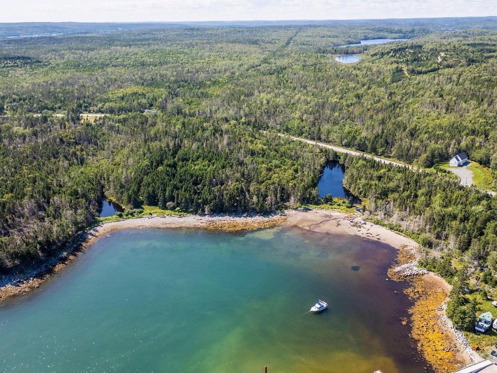 












ZM NO 7 Highway

,
Murphy Cove,







NS
B0J 3H0

