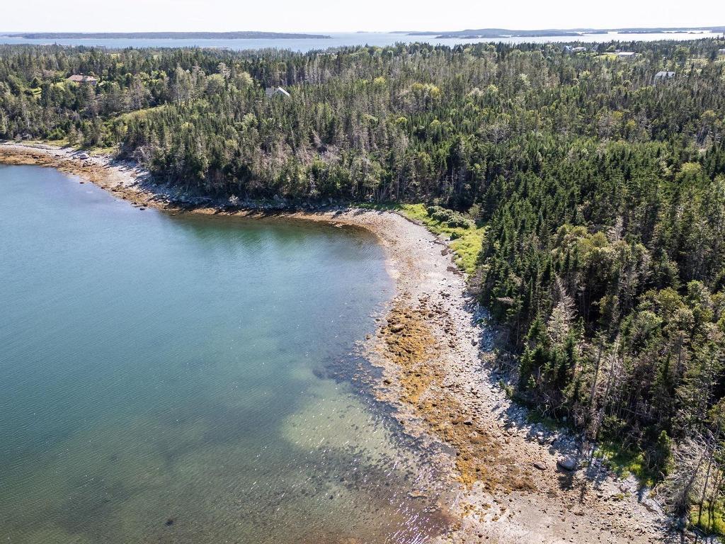 












ZM NO 7 Highway

,
Murphy Cove,







NS
B0J 3H0

