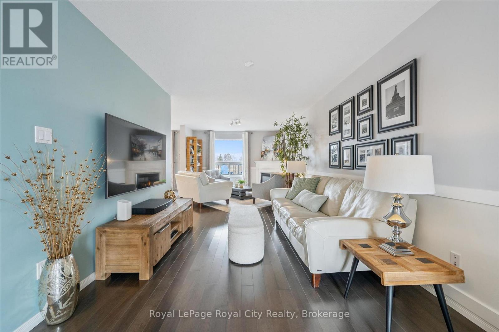 












11 VALLEYHAVEN LANE

,
Guelph (Grange Road),




Ontario
N1E0A3

