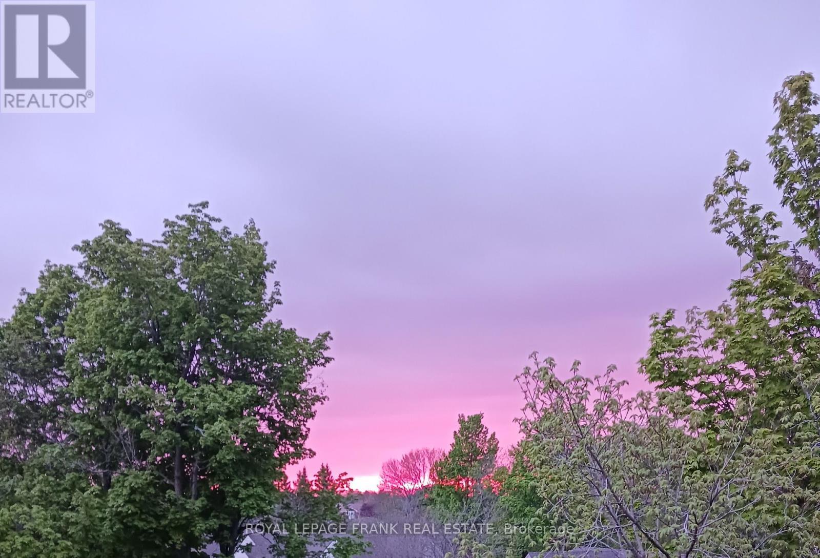 












502 - 1818 CHERRYHILL ROAD

,
Peterborough (Monaghan Ward 2),




Ontario
K9K1S6

