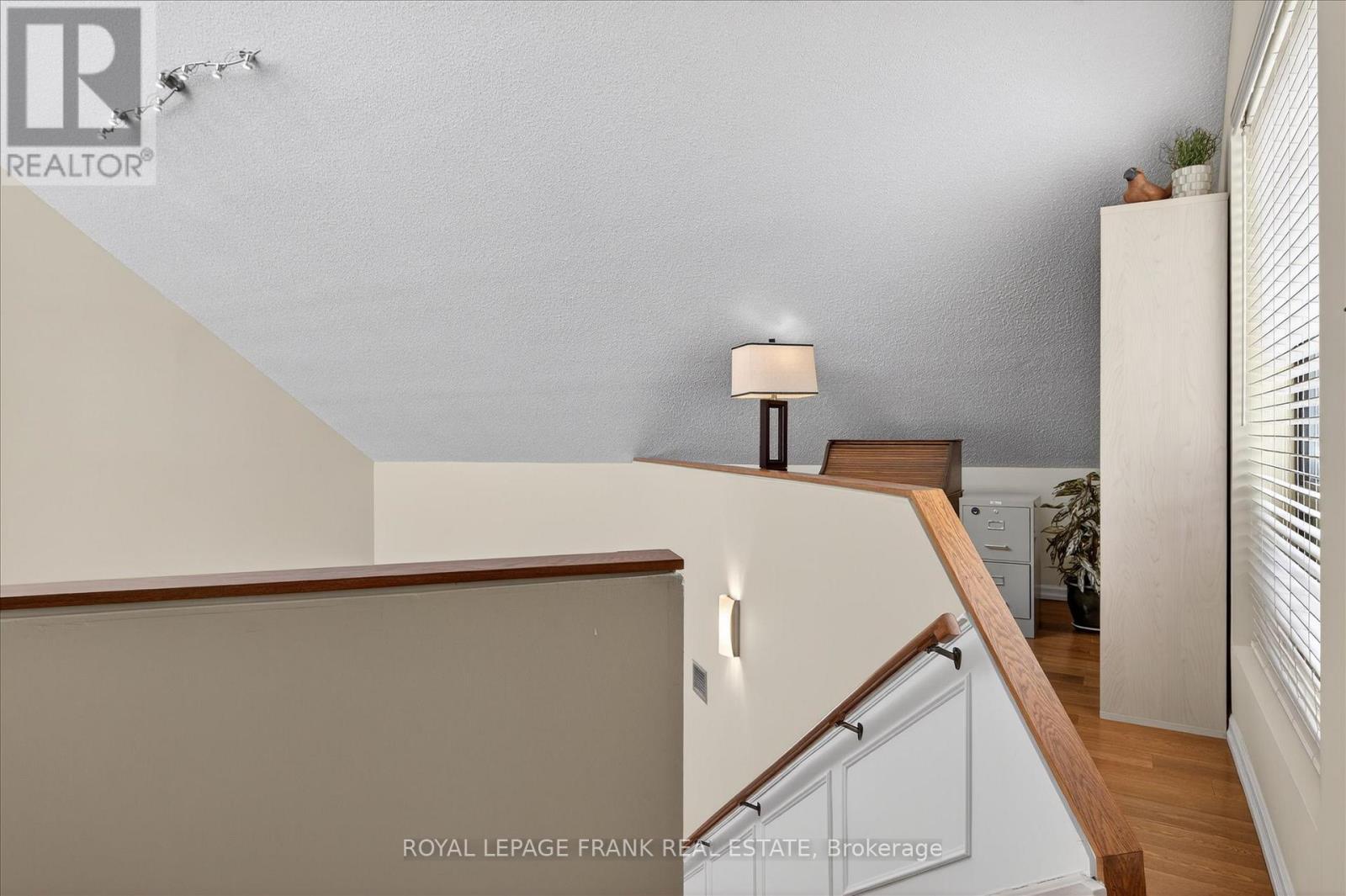 












502 - 1818 CHERRYHILL ROAD

,
Peterborough (Monaghan Ward 2),




Ontario
K9K1S6

