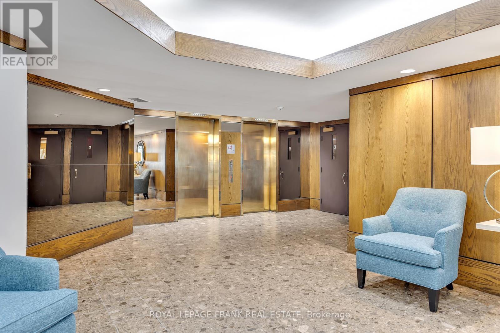 












502 - 1818 CHERRYHILL ROAD

,
Peterborough (Monaghan Ward 2),




Ontario
K9K1S6

