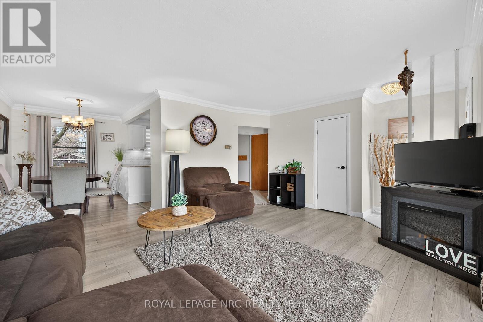 












48 ALMA STREET S

,
Haldimand,




Ontario
N0A1H0

