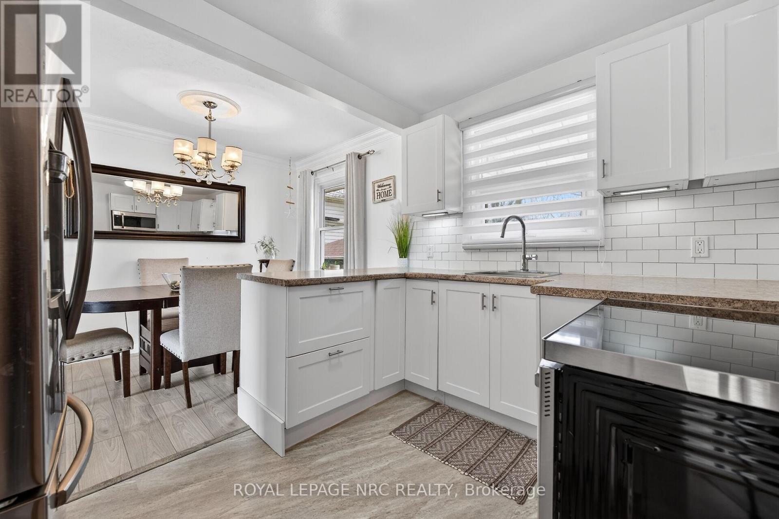 












48 ALMA STREET S

,
Haldimand,




Ontario
N0A1H0

