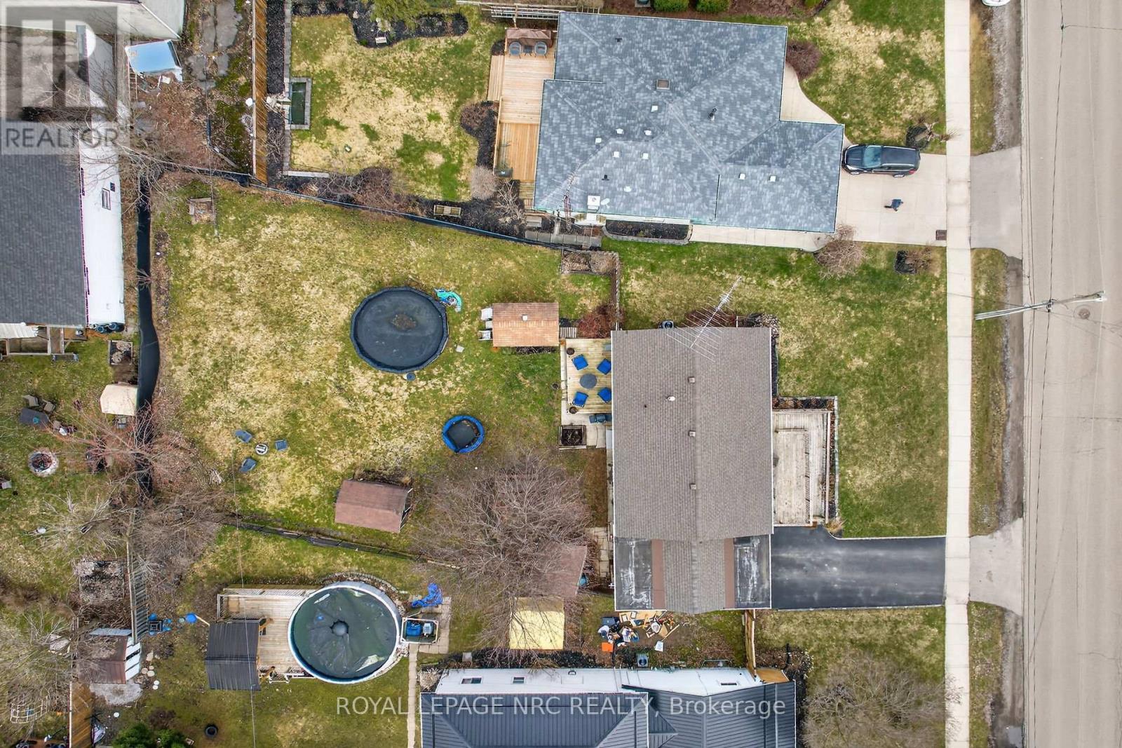 












48 ALMA STREET S

,
Haldimand,




Ontario
N0A1H0

