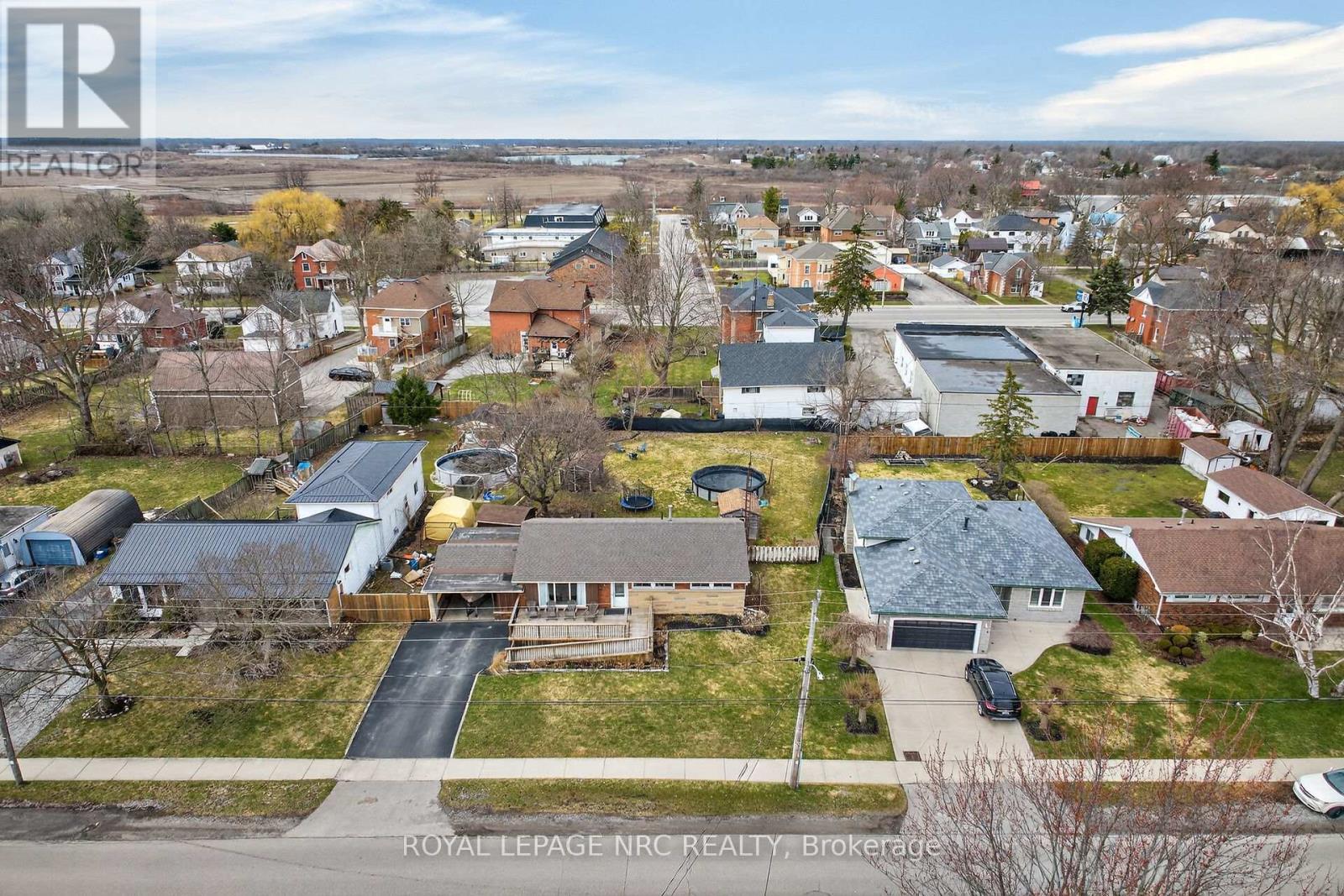 












48 ALMA STREET S

,
Haldimand,




Ontario
N0A1H0

