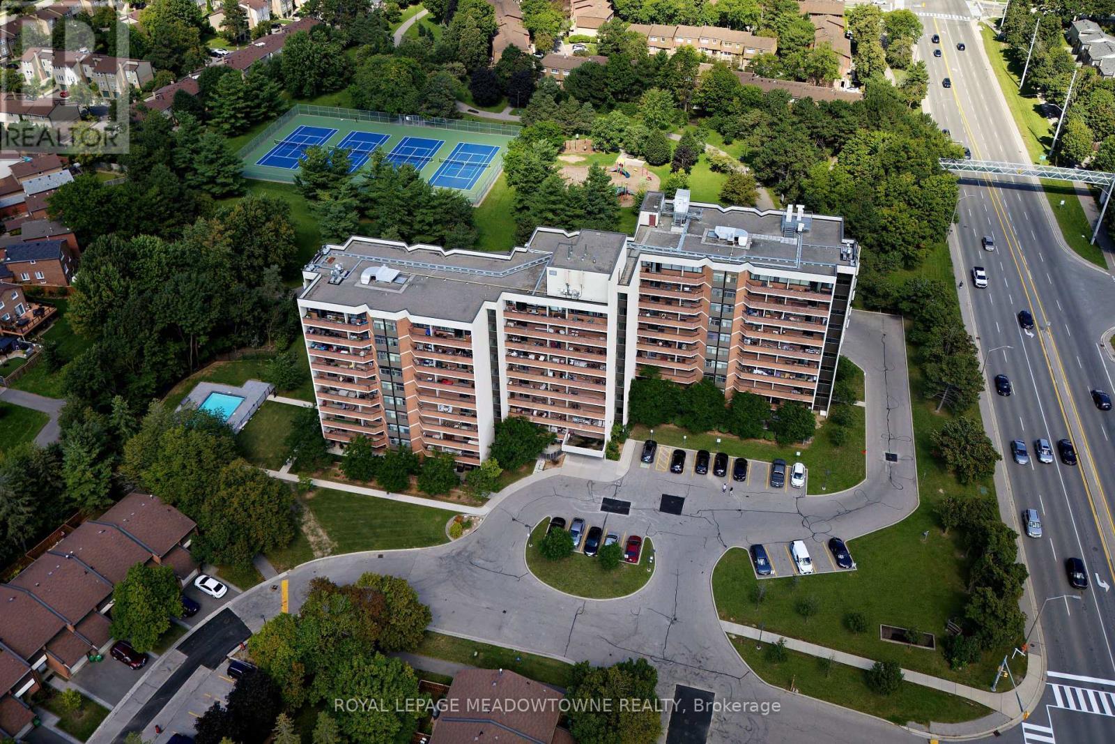 












#806 - 2301 DERRY ROAD W

,
Mississauga,




Ontario
L5N2R4

