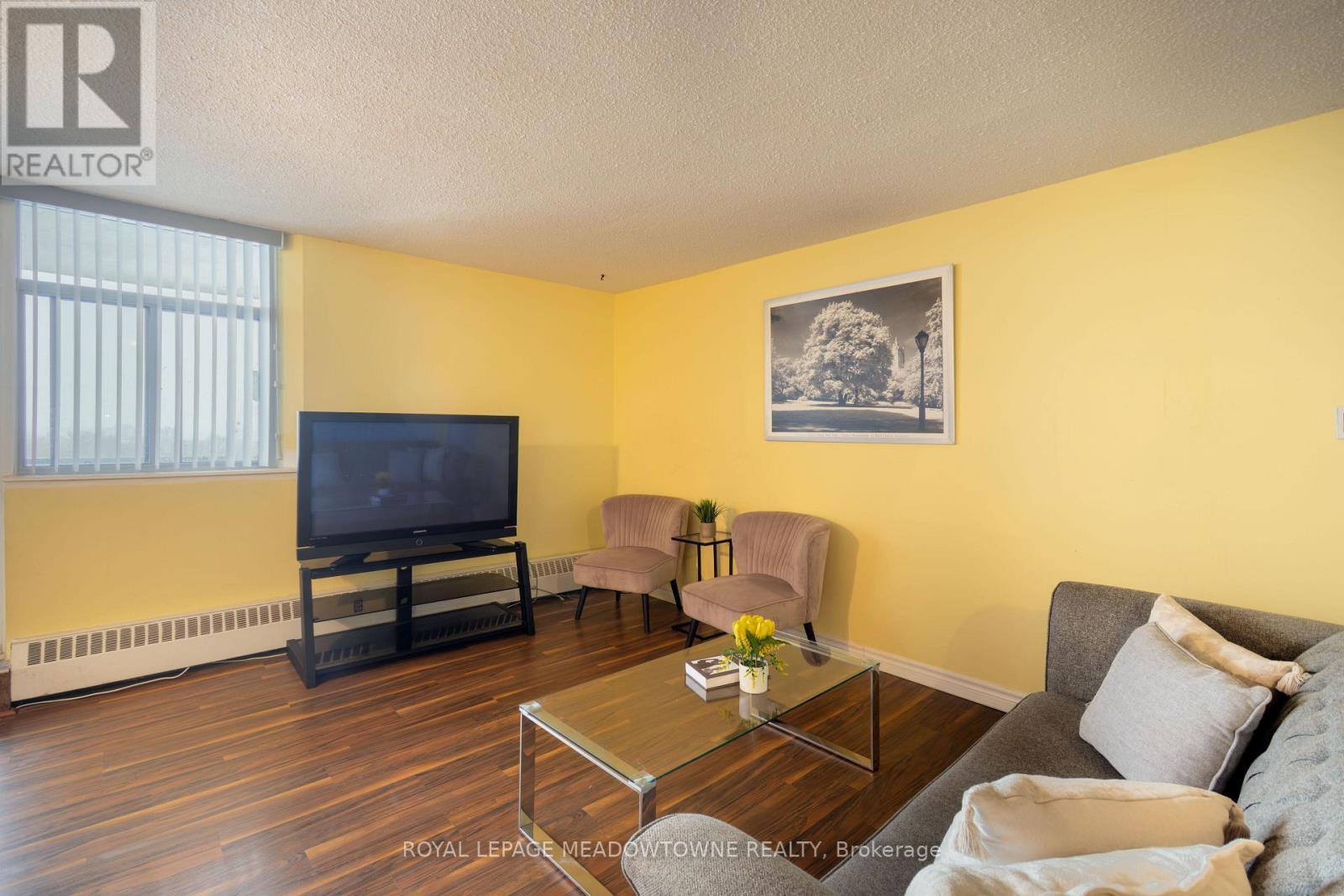 












#806 - 2301 DERRY ROAD W

,
Mississauga,




Ontario
L5N2R4

