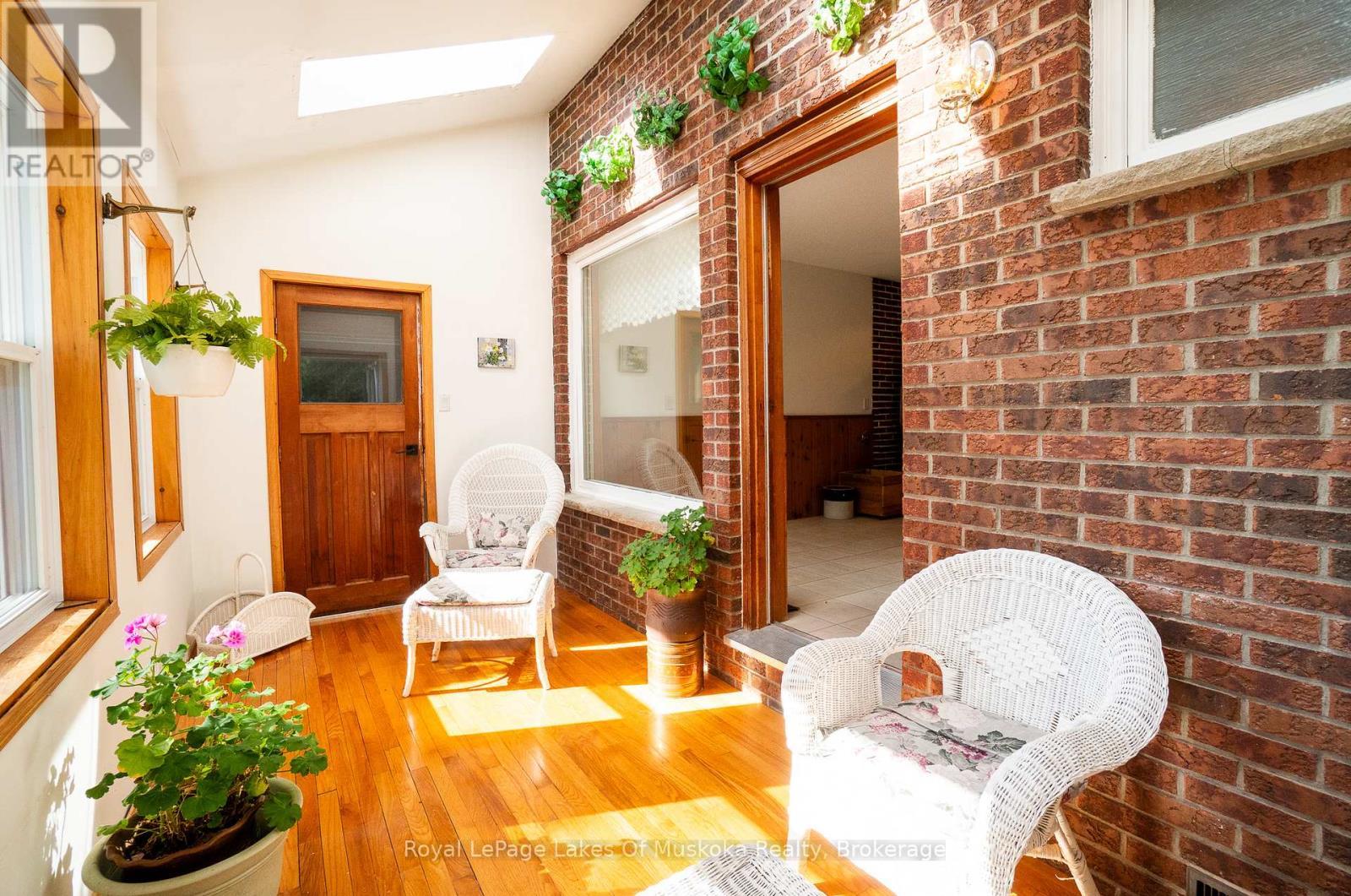 












96 520 HIGHWAY W

,
Burk's Falls,




Ontario
P0C1A0

