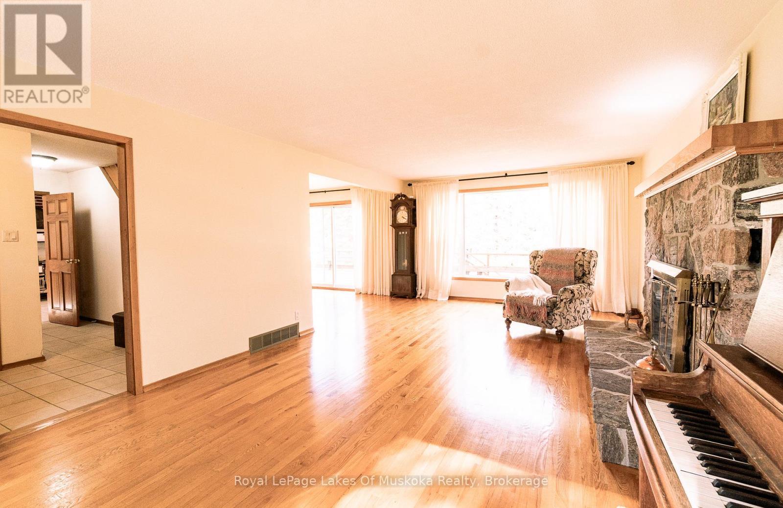 












96 520 HIGHWAY W

,
Burk's Falls,




Ontario
P0C1A0

