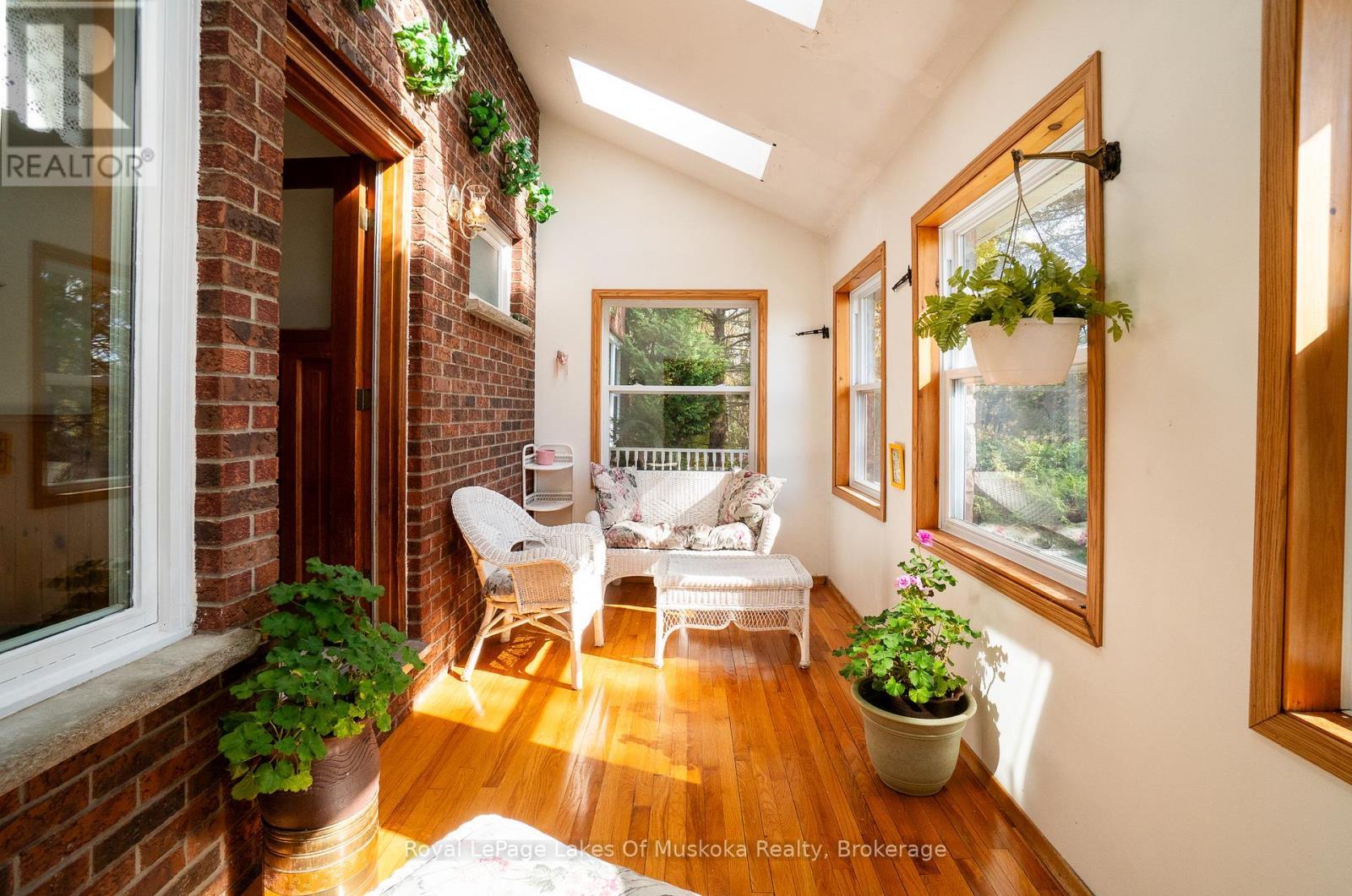 












96 520 HIGHWAY W

,
Burk's Falls,




Ontario
P0C1A0

