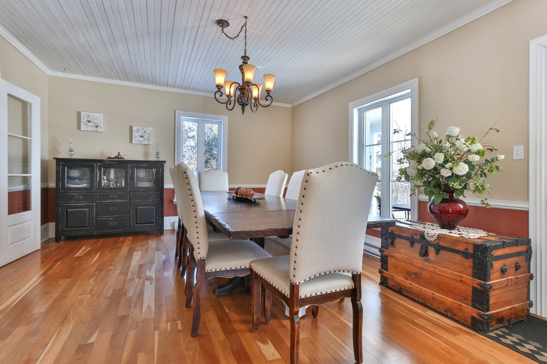 









203Z


Route 221 S.

,
Lacolle,







QC
J0J1J0

