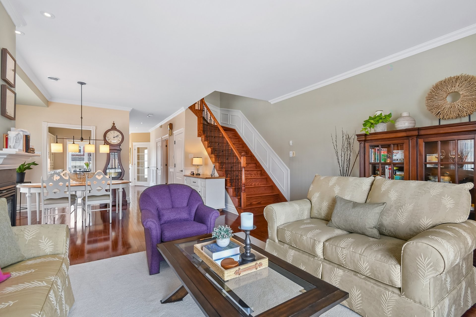 









530


Rue Jacques-Lavigne

,
Sainte-Thérèse,




QC
J7E5W5

