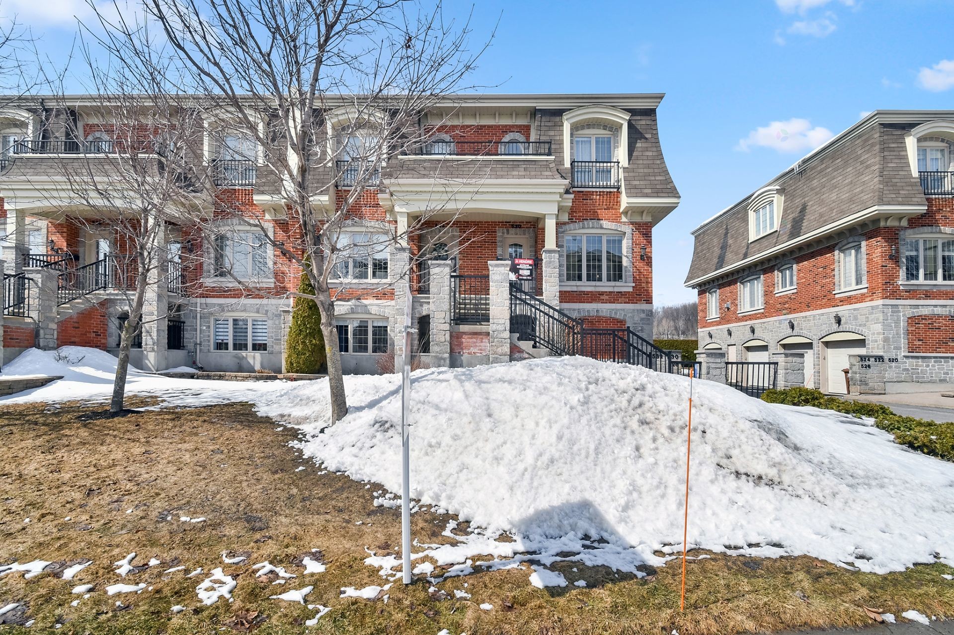 









530


Rue Jacques-Lavigne

,
Sainte-Thérèse,




QC
J7E5W5

