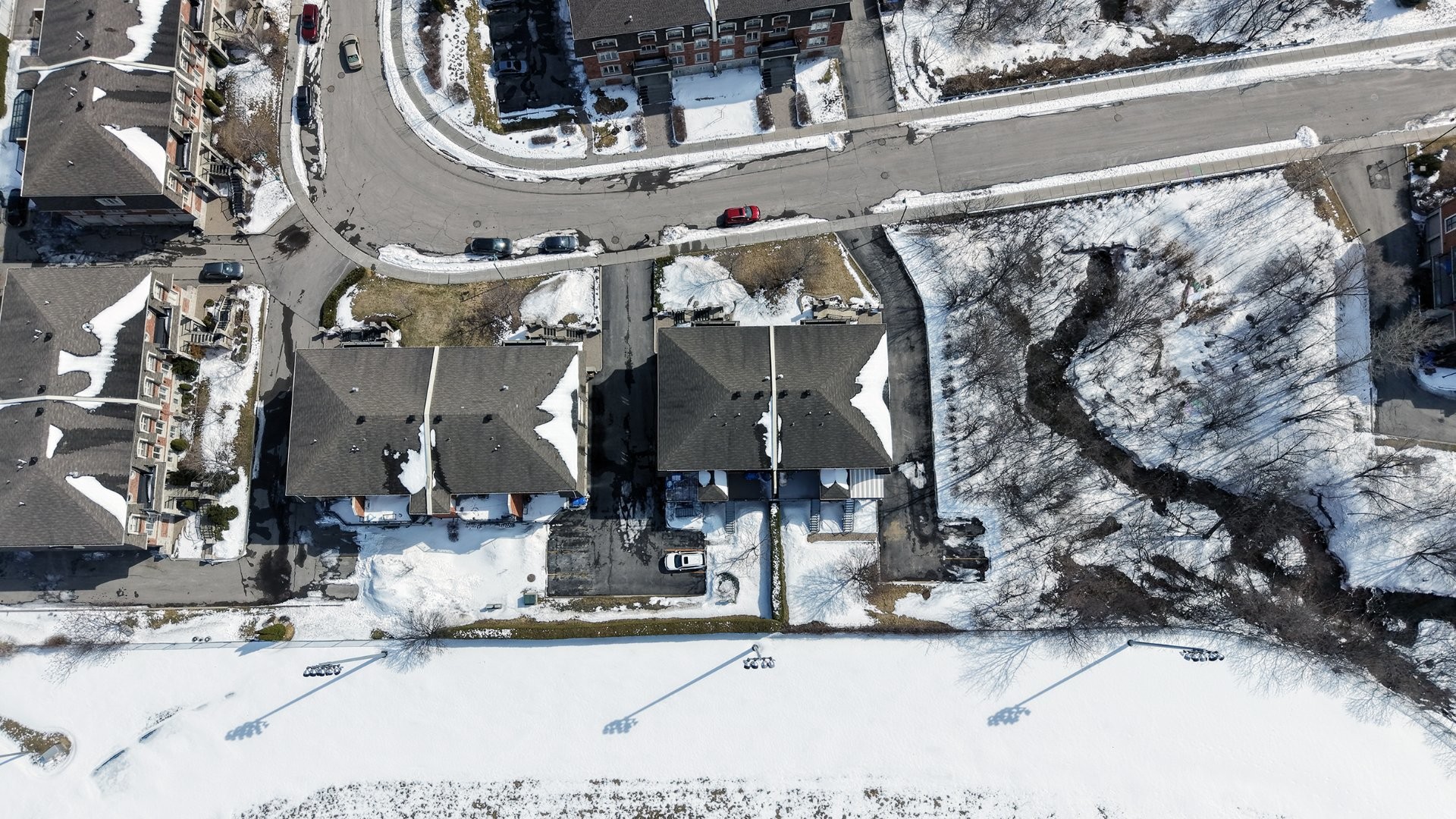 









530


Rue Jacques-Lavigne

,
Sainte-Thérèse,




QC
J7E5W5

