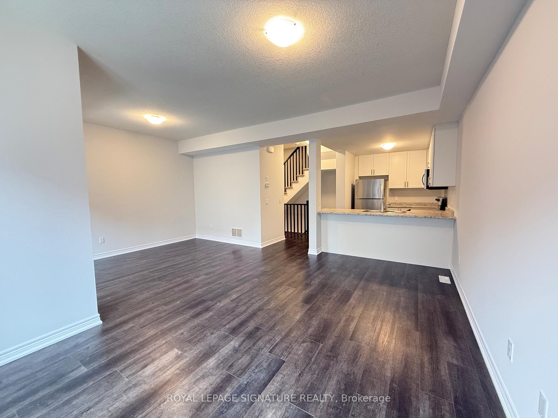 









19


Picardy

Drive, 35,
Hamilton,




ON
L8J 0M7

