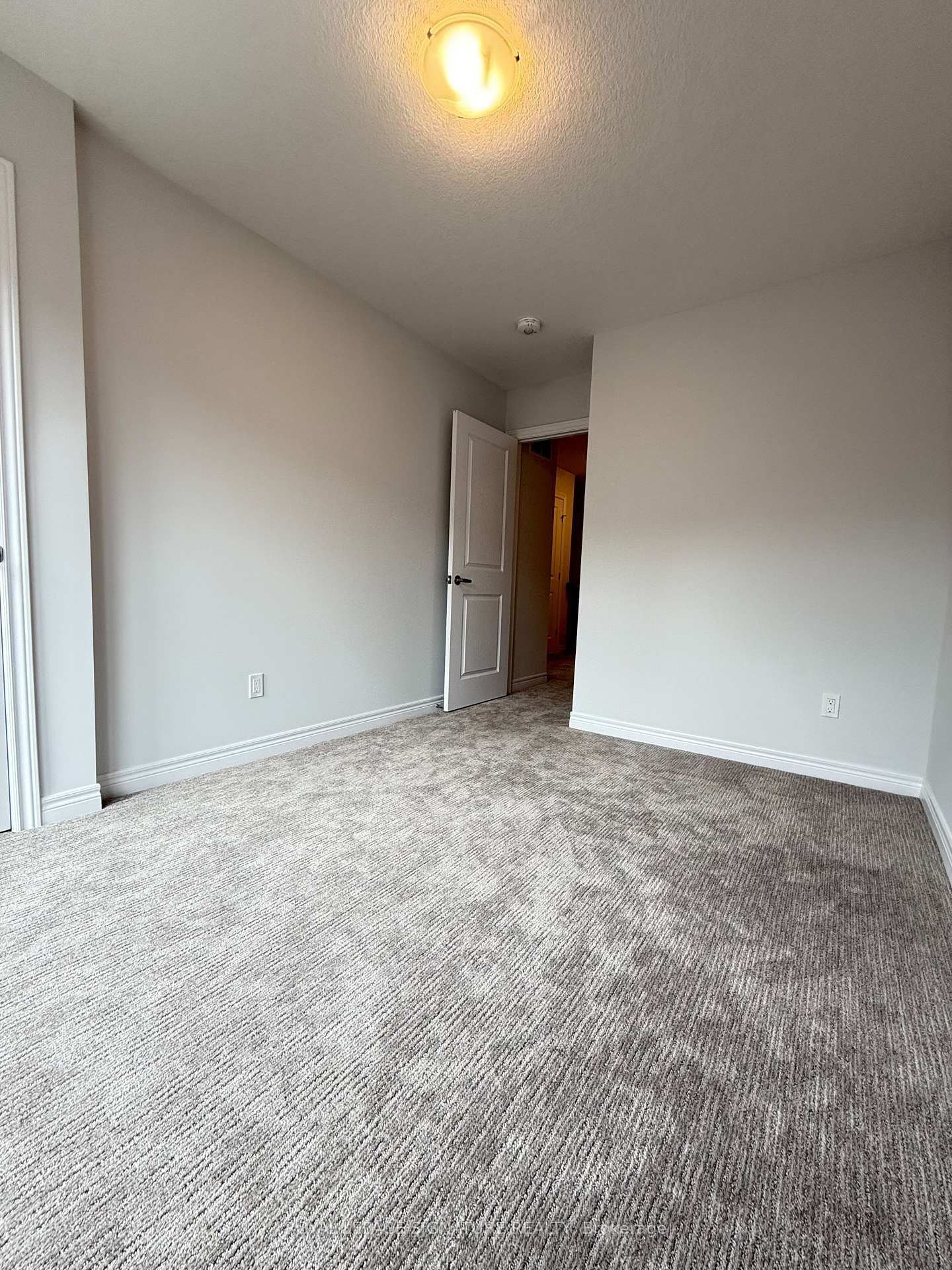 









19


Picardy

Drive, 35,
Hamilton,




ON
L8J 0M7

