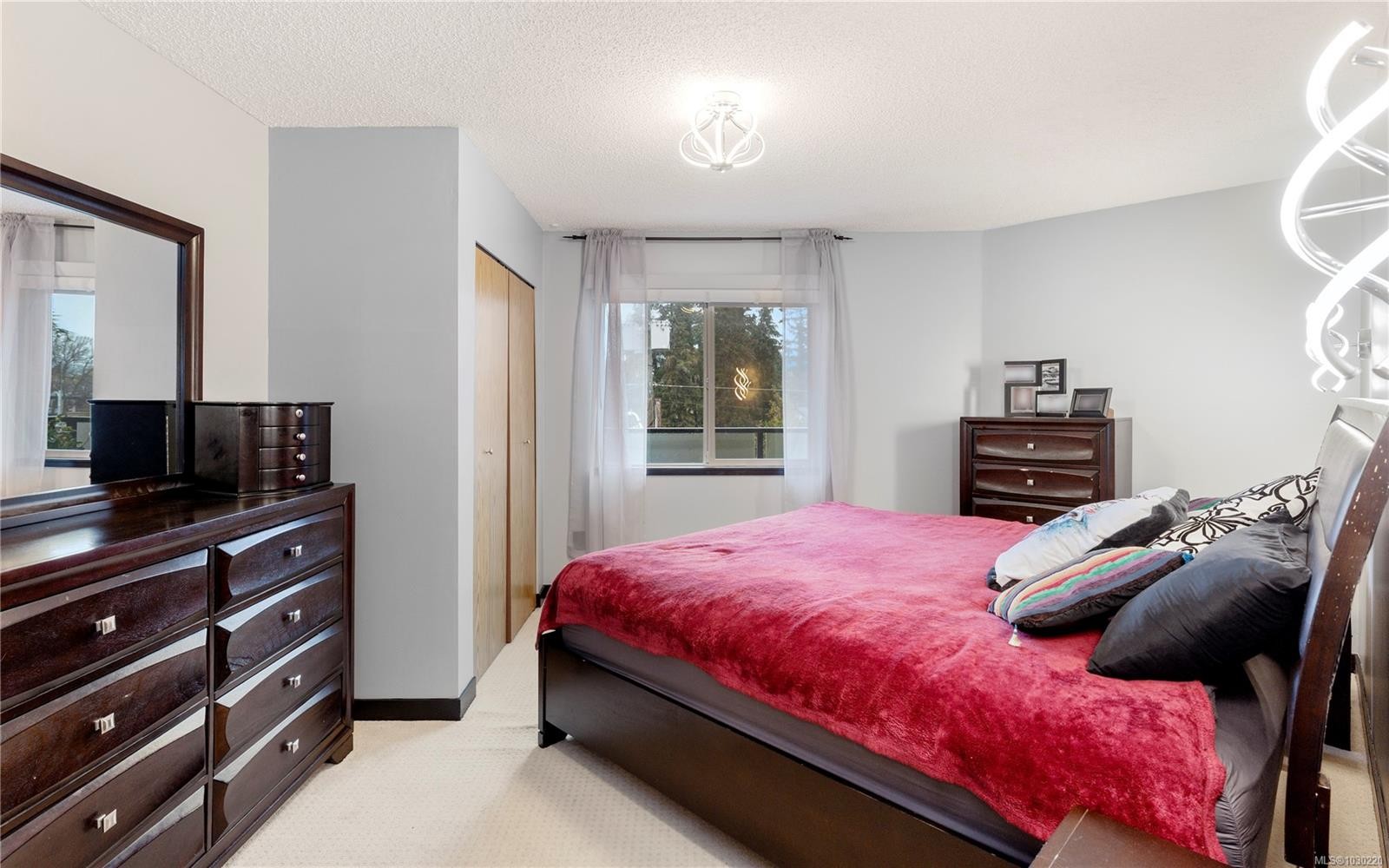 









1241


Fairfield

Rd, 402,
Victoria,




BC
V8V 3B3

