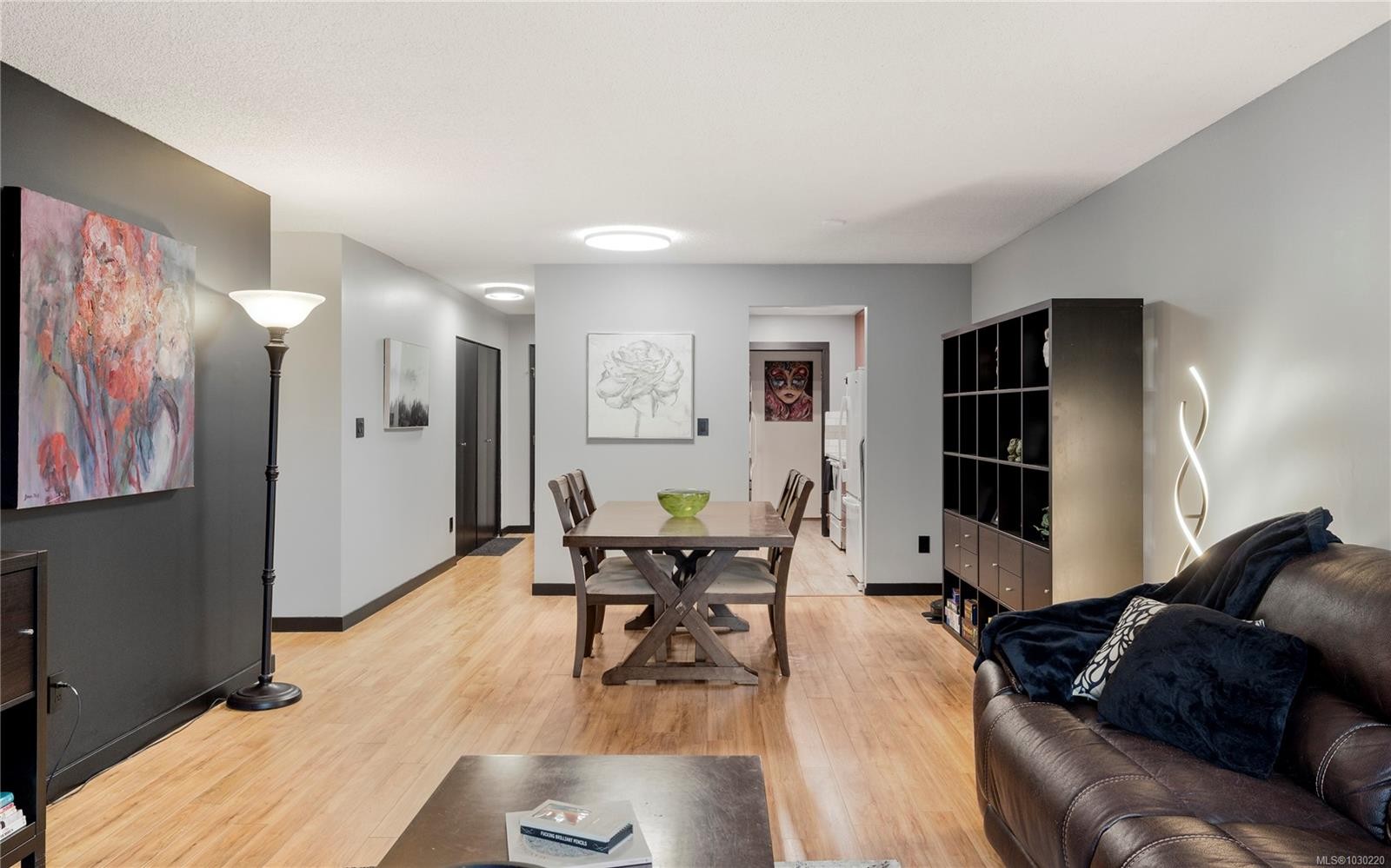 









1241


Fairfield

Rd, 402,
Victoria,




BC
V8V 3B3

