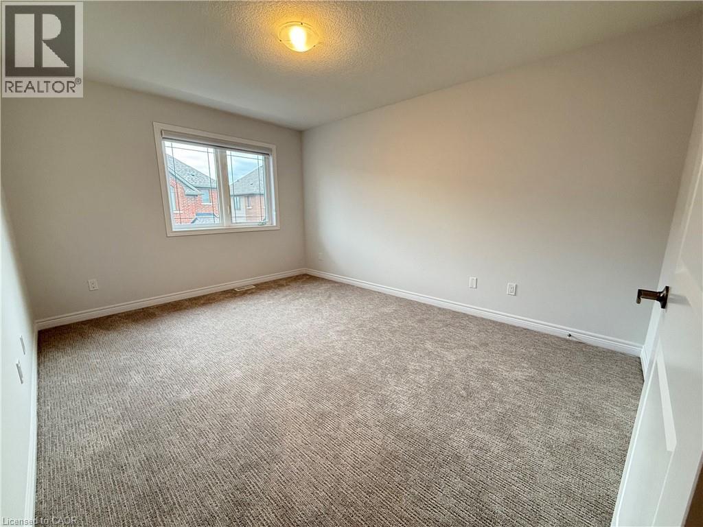 












19 PICARDY Drive Unit# 35

,
Hamilton,




Ontario
L8J0M7

