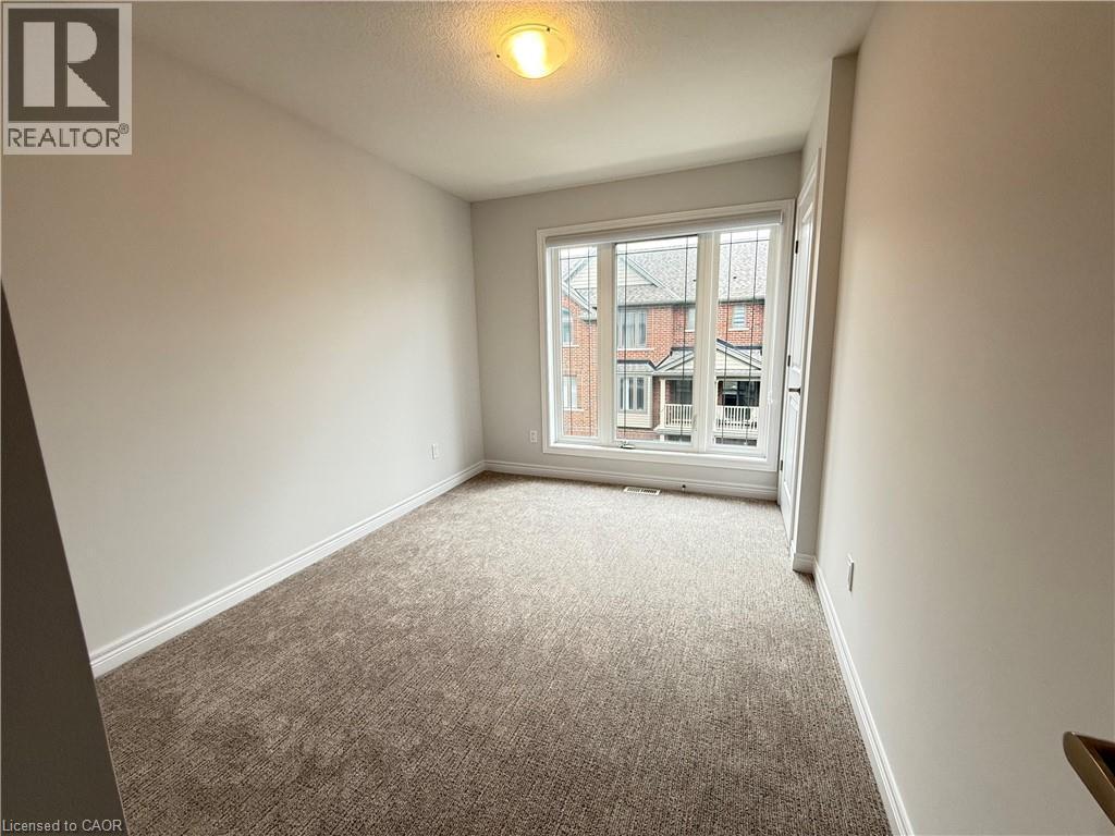 












19 PICARDY Drive Unit# 35

,
Hamilton,




Ontario
L8J0M7

