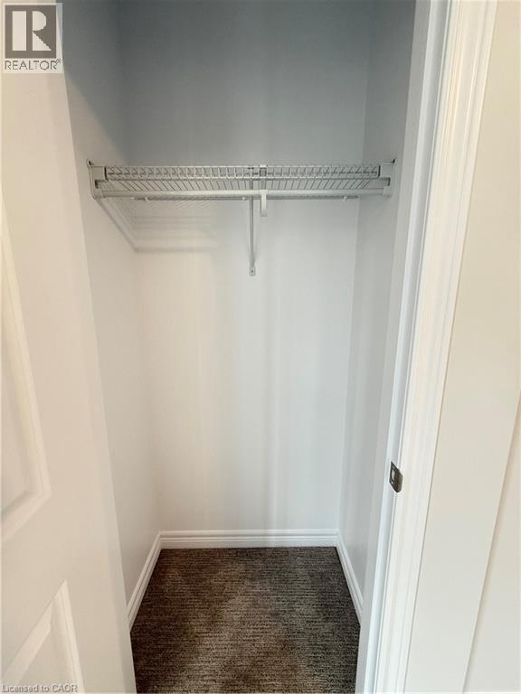 












19 PICARDY Drive Unit# 35

,
Hamilton,




Ontario
L8J0M7

